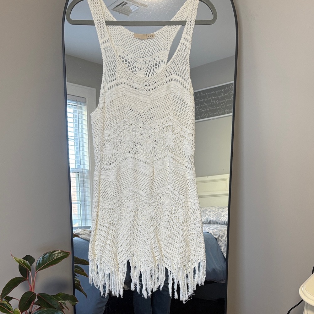 Forever 21 White Crochet Fringe Tank